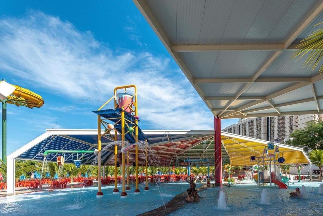 Caldas Novas - Piazza Diroma - Com Ingressos Do Acqua Park Todos Os Dias Eksteriør billede